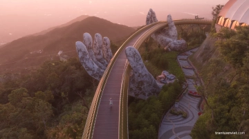 Amazing Golden Bridge In Da Nang