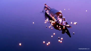 Releasing Flower Garland In Hue