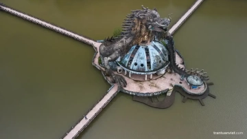Thuy Tien Dragon Abandoned Park In Hue