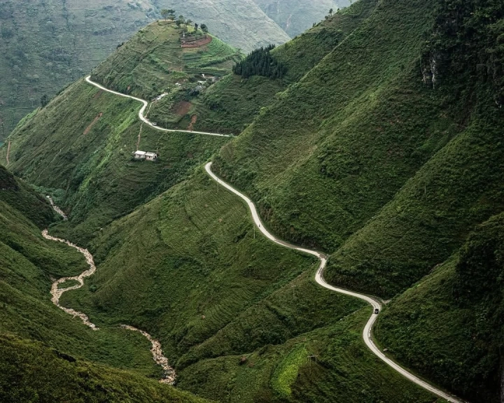 Ma Pi Leng Pass