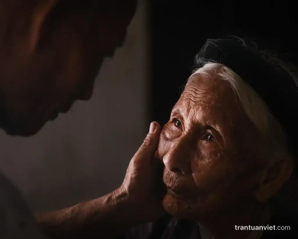Portrait of a Vietnamese mother, NG038