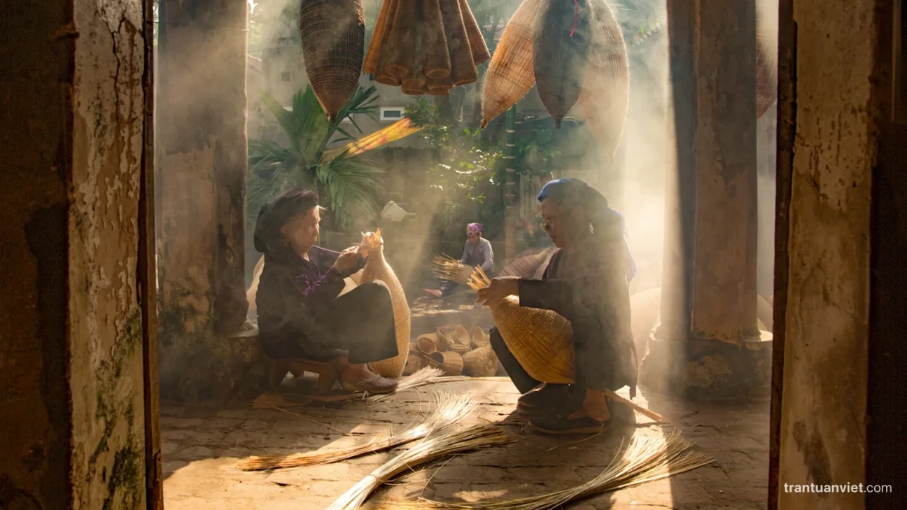 Bamboo fishing basket making village