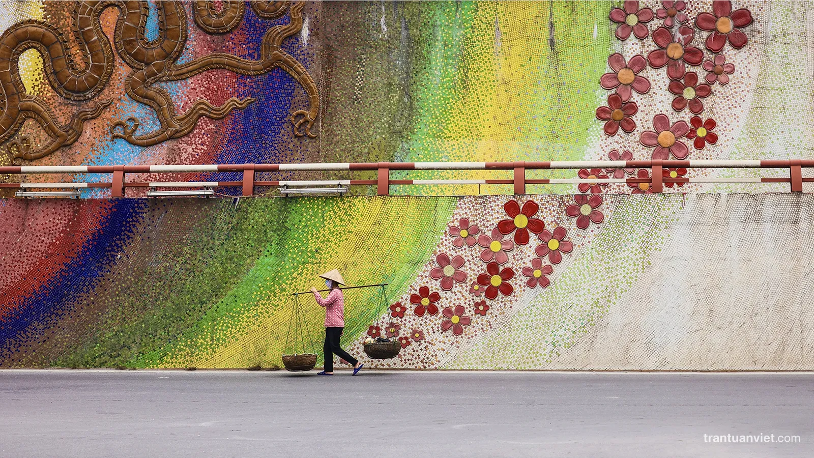 Hanoi ceramic road